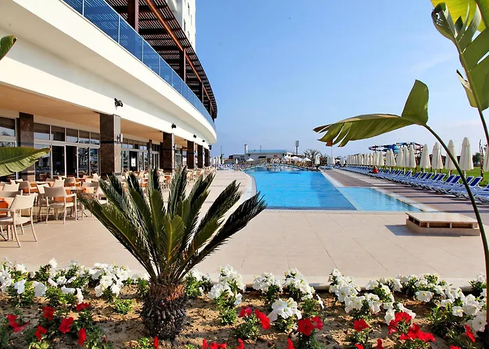 Kahya Resort Aqua & Spa Konaklı